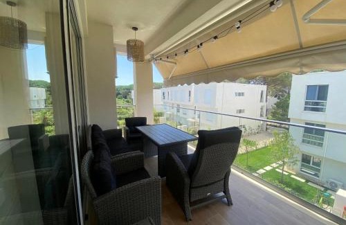 Ishem Apartment | Jon Apartment 3- San Pietro Resort- Gjiri i Lalzit