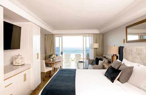 Palm Beach Hotel | Elegant Stay at Jonahs Restaurant & Accommodation, Whale Beach
