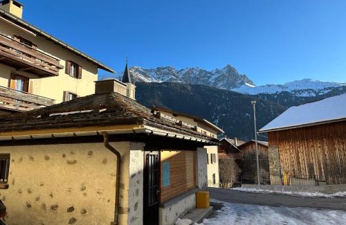 Grisons Apartment | Family-Friendly Retreat at Jonnys Paradisli - 9/10 Rated