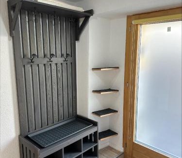Grisons Apartment | Family-Friendly Retreat at Jonnys Paradisli - 9/10 Rated