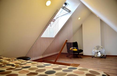 Old Town Apartment | Guest Rated Jono Apartment: Family-Friendly with Hot Tub
