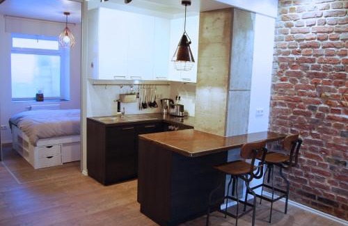 Pempelfort Apartment | Elegantly Appointed Jordan Suite with Family-Friendly Amenities