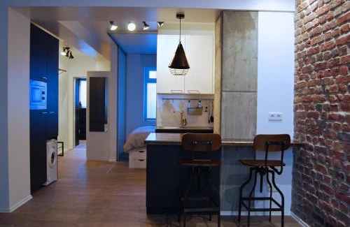 Pempelfort Apartment | Elegantly Appointed Jordan Suite with Family-Friendly Amenities