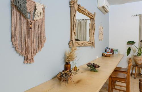 Kfar Ruppin Cabin | Pet-Friendly Jordan Valley Birding Lodge with Great Reviews