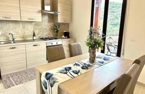 Graniti Apartment | Family-Friendly Josef House with Great Guest Reviews