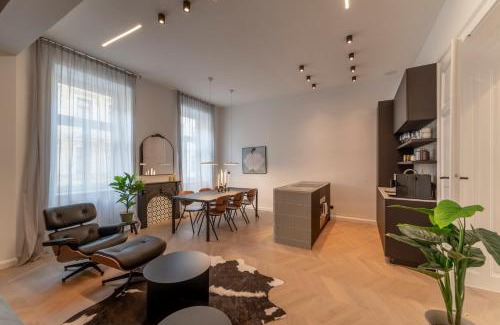 Leopoldstadt Apartment | Discover Darwin I Levestate: Family-Friendly Retreat