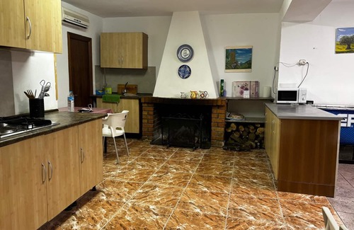 Bedmar Cottage | Experience Comfort at Josefa's Cortijo with Unique Amenities