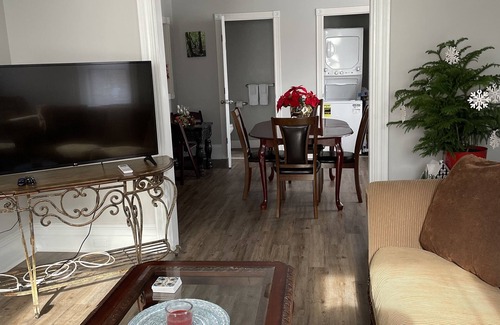 Jim Thorpe House | Discover Josephine’s Place: Pet-Friendly Retreat with Spa