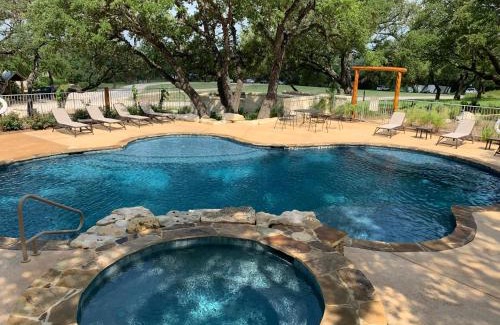 Waring Hotel | Discover Joshua Creek Ranch: Pet-Friendly with Ocean Views