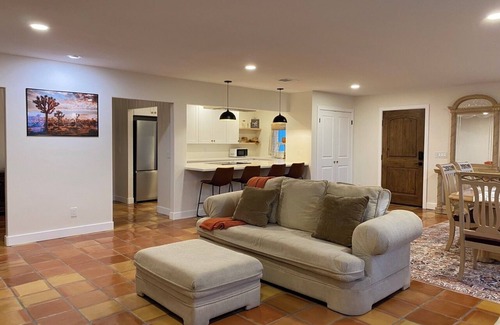 Yucca Valley Cabin | Discover Joshua Tree House with Stargazing & Desert Views