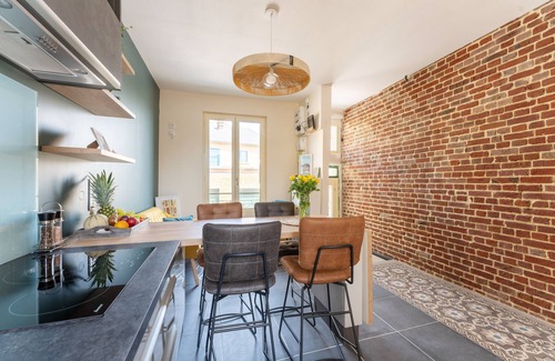 Mers-les-Bains House | Guest Rated: Josianne - Family-Friendly Oceanfront Retreat