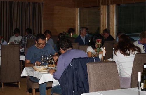 Boverdalen Hotel | Discover Jotunheimen Fjellstue: Pet-Friendly Retreat