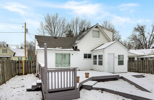 Delaware House | JourneyBNB Peaceful house near OWU