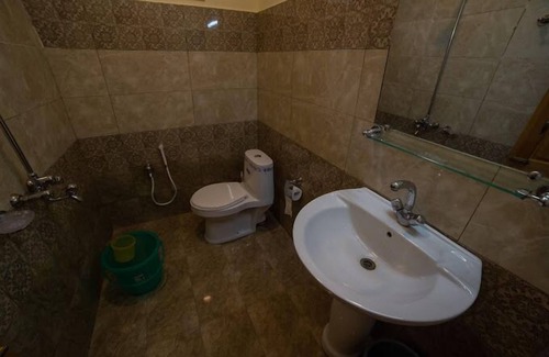 Hunza Hotel | Family-Friendly Retreat at Jovenna Resort Gulmit