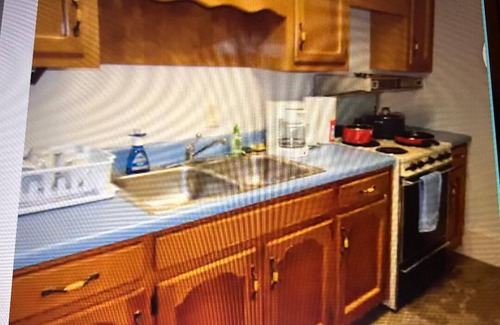 Anniston Apartment | Joy Apartment #3: Centrally Located with Spa & Hot Tub