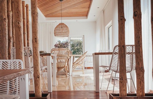Sao Pedro de Muel Bed & Breakfast | Joy Beach House: Oceanfront Spa Retreat with Top Ratings