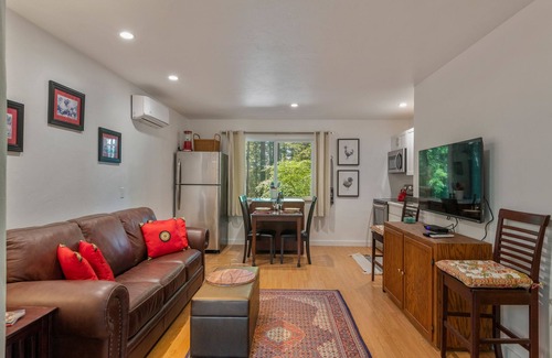 Occidental Cabin | Peaceful Joy Cottage: Pet-Friendly Retreat with Spa Access