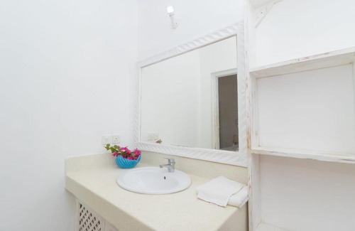 Gede Villa | Budget-Friendly Joy House: Perfect for Families