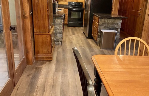 Piper Gap Cabin | Cozy Joy Ranch Cabin with Kitchen in Blue Ridge Mountains