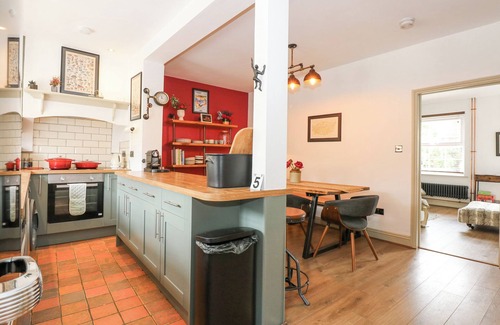 Snettisham Cottage | Joy's Cottage: Cozy, Pet-Friendly Retreat in Snettisham