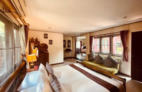Chiang Mai Bed & Breakfast | Exceptional Joy's House & Tour: Family-Friendly Getaway