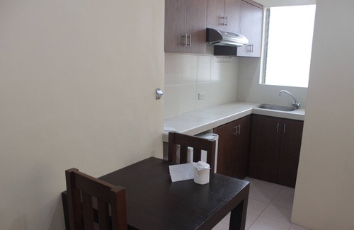 Mandaluyong Hotel | Cozy Joyce Apartelle Kalentong: Child-Friendly Stay & Breakfast