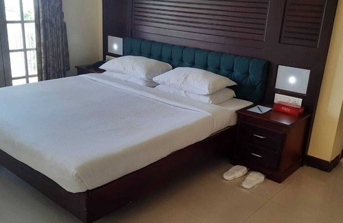 Udumbanchola Bed & Breakfast | Discover Joys Resort Munnar: Family-Friendly Getaway