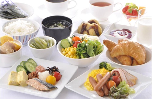 Shinsapporo Hotel | Cozy Hotel for 7 Guests with Kitchen Amenities