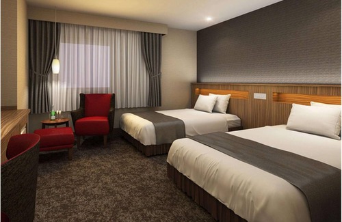Shinsapporo Hotel | Cozy Hotel for 7 Guests with Kitchen Amenities