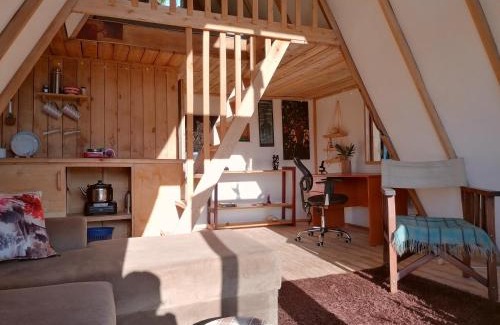Fort Portal Ski Chalet | Discover JP's A Frame Cabin: Pet-Friendly Retreat Awaits