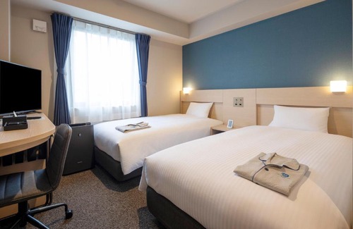 Imabari Hotel | JRクレメントイン今治: Family-Friendly with Hot Tub & Breakfast