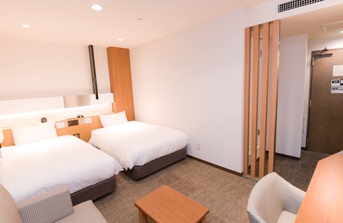 Igidani Onsen Hotel | Discover JR Clement Inn Himeji: Family-Friendly Comfort