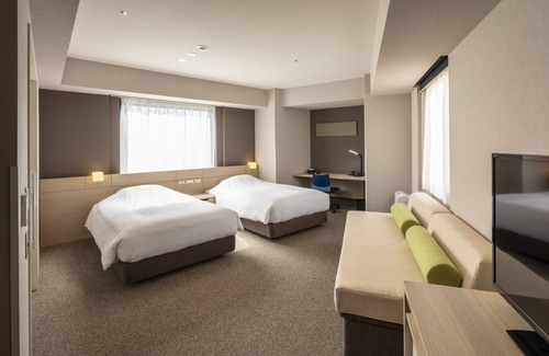 Hamano Cho Hotel | Cozy JR Clement Inn Takamatsu: Family-Friendly with Breakfast