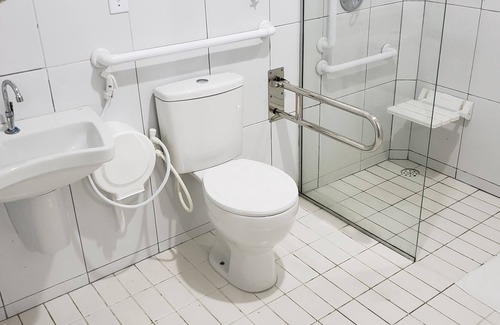 Trincheiras Hotel | Comfortable JR Hotel with Pool and Family-Friendly Amenities