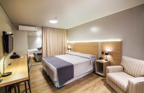 Presidente Prudente Hotel | Experience JR Hotel: 4-Star Getaway with Pool & Breakfast