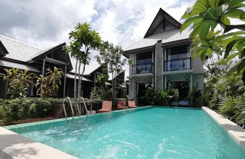 Nong Thale Resort | Oceanfront JR Place: Highly Rated with Pool & Breakfast