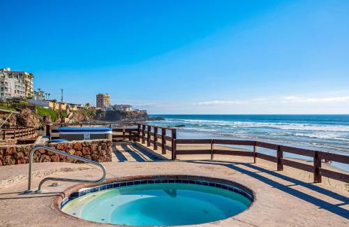 La Paloma Apartment | Comfortable Jr Suite 2 at Playa Arcangel with Pool & Hot Tub