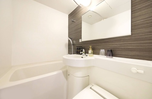 Kanazawa Hotel | Modern Comfort at JR WEST GROUP VIA INN KANAZAWA