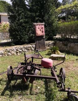 Kfardebian Bed & Breakfast | Discover Jrane Les Pins: Pet-Friendly with Ocean Views