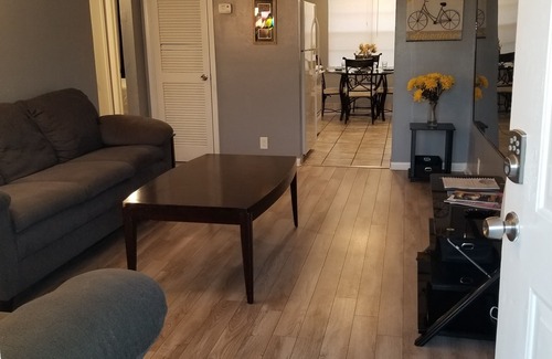 Birmingham Apartment | Family-Friendly JRS Suite at The Crossplex - Top Rated Stay