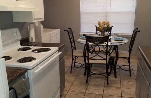 Birmingham Apartment | Family-Friendly JRS Suite at The Crossplex - Top Rated Stay