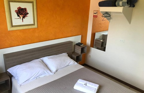 Siqueira Campos Hotel | Budget-Friendly JSA Hotel: Family Dining & Great Reviews