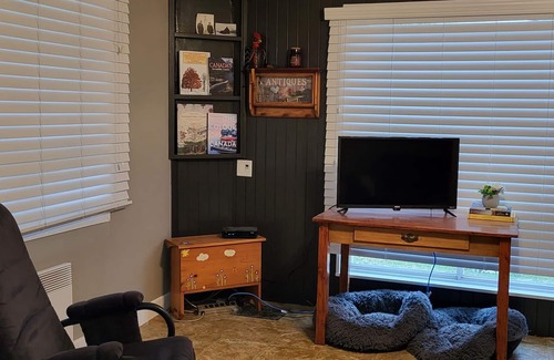 Saint-Jacques House | JT's Farm House