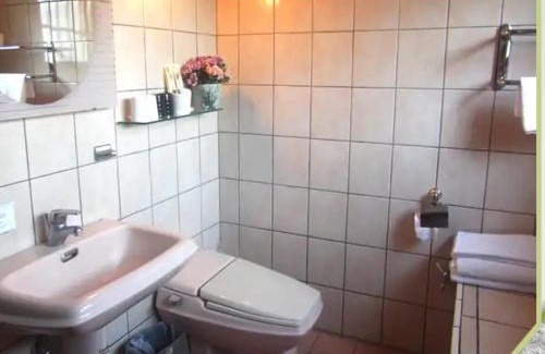 Guanshan House | Welcoming Ju Jia Xiao Zhan Homestay with Family-Friendly Perks