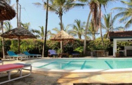 Watamu Villa | Discover Jua Villa: Family-Friendly Retreat with Pool