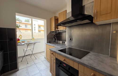 Antibes Apartment | Juan-les-Pins, Antibes - 3-bedroom apartment near beaches and town center