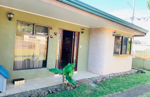 Rio Segundo House | Budget-Friendly Juan Santa María with Great Amenities