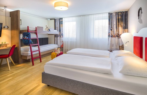 Nonntal Hotel | Discover JUFA Hotel Salzburg: Family-Friendly & Accessible Stay