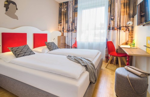 Nonntal Hotel | Discover JUFA Hotel Salzburg: Family-Friendly & Accessible Stay