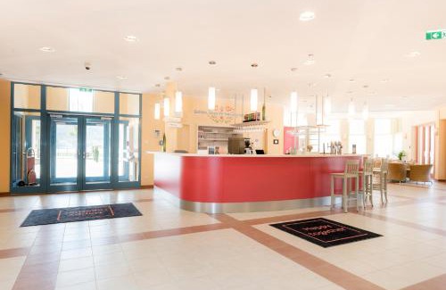 Stubenberg Hotel | Discover JUFA Hotel Stubenbergsee: Pet-Friendly Retreat